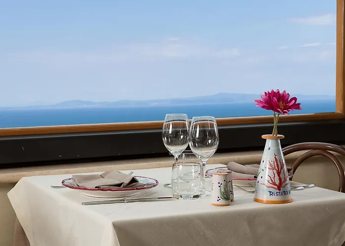 大乔治酒店 酒店