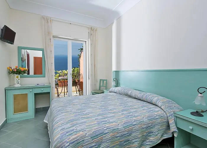 Отель Da Giorgio Капри